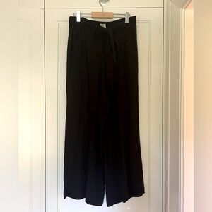 Aritzia flowy high waisted pants with tie front